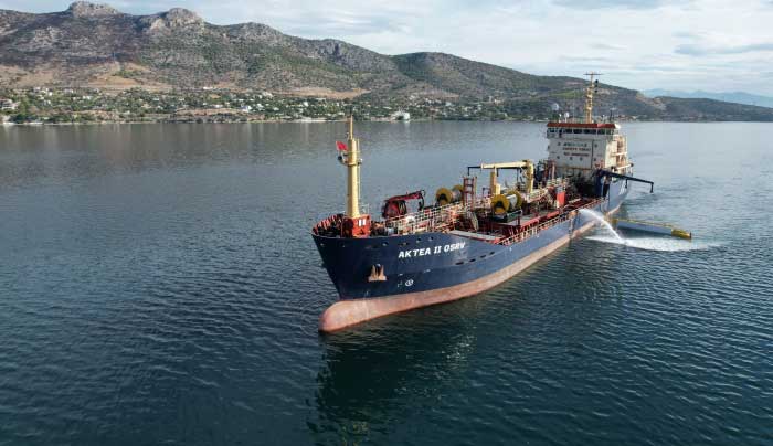 oil spill response vessel Aktea II