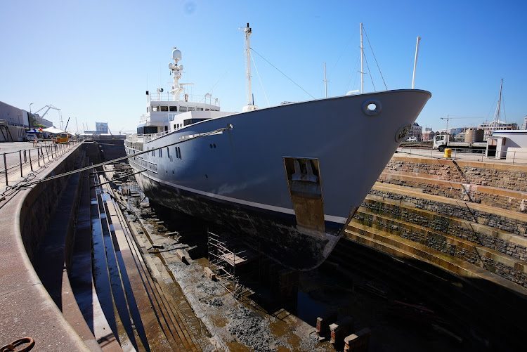 Cape Town’s Robertson Dry Dock reopens for business