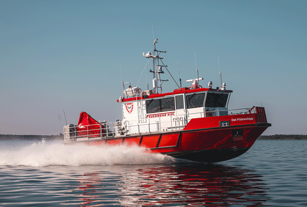 German electric rescue boat primed for firefighting without the smoke