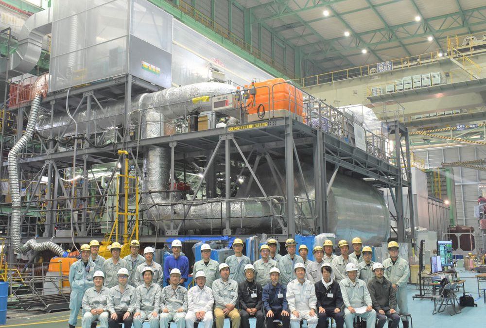 J-ENG dual-fuel ammonia engine ready to roll